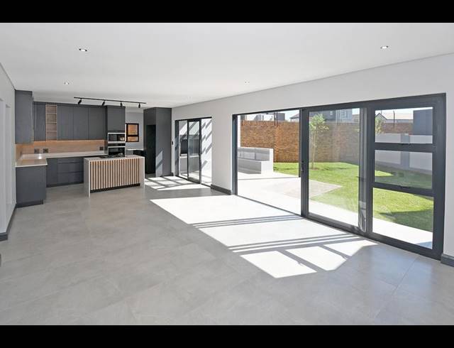 3 BEDROOM HOUSE FOR SALE IN FOUNTAINBROOK ESTATE